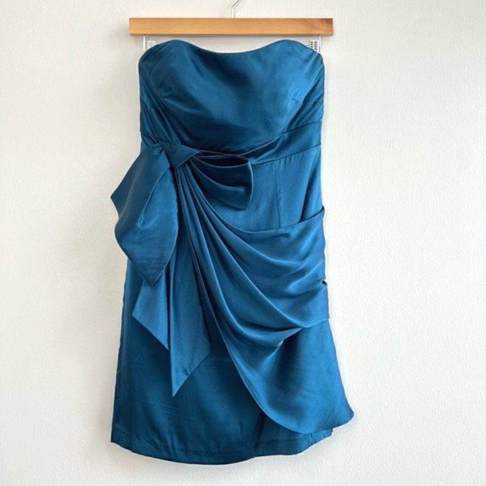Melissa Sweet Women’s 4 100% Silk Cold Shoulder Wrap Surplice Mini Dress Blue